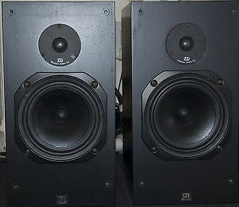 monitor audio r300